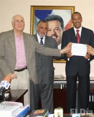 http://eldia.com.do/image/article/93/460×390/0/C8336CA1-8FC6-4607-8864-23D7BAC57C5E.jpeg