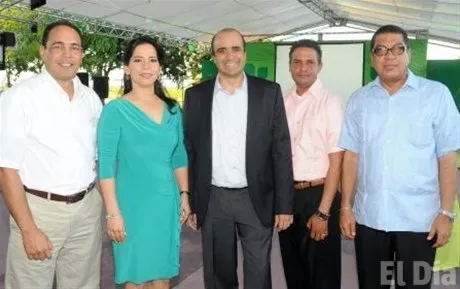 http://eldia.com.do/image/article/96/460×390/0/E81EB390-5522-4346-A080-F7994C6EF302.jpeg