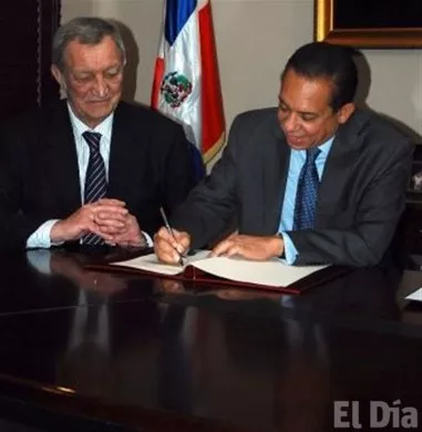 http://eldia.com.do/image/article/98/460×390/0/1C4736F6-CAAA-4596-BD0F-9EF412DAB7AC.jpeg
