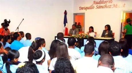 http://eldia.com.do/image/article/98/460×390/0/2E4108A0-0CC6-438E-A542-3DEA1FED7D2C.jpeg