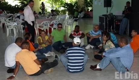 http://eldia.com.do/image/article/98/460×390/0/4C21A312-12E9-4642-86DA-8F8CBF4E5D1C.jpeg
