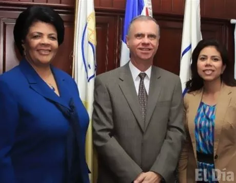 http://eldia.com.do/image/article/99/460×390/0/673445A1-33CF-45BA-A2A9-66B73115F3C0.jpeg