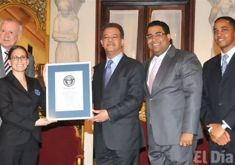 Presidente completa Guinness de lectura 