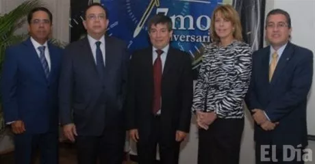 http://eldia.com.do/image/article/98/460×390/0/88FCF386-9FBC-49DD-A576-6C37BD7EB376.jpeg
