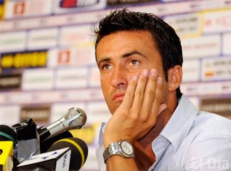 http://eldia.com.do/image/article/98/460×390/0/CF7C3FC8-00D7-4AFB-9665-3CD23D5CEC9B.jpeg