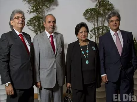 http://eldia.com.do/image/article/97/460×390/0/DA209439-9049-411A-84CD-B2857C7CDA7A.jpeg