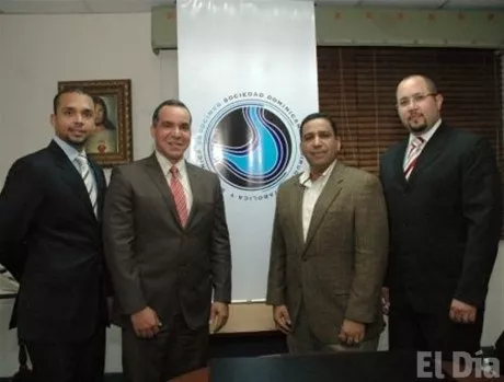 http://eldia.com.do/image/article/98/460×390/0/E6A38199-D571-4C8B-875D-5974C906FEDE.jpeg