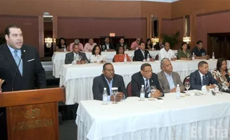 http://eldia.com.do/image/article/102/460×390/0/351C0080-3E10-4A93-B4F0-E001752FCA12.jpeg