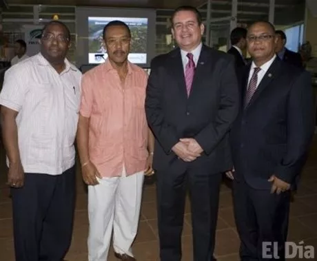 http://eldia.com.do/image/article/100/460×390/0/3EF33C93-3C71-4A96-B983-C2FD84B353DA.jpeg