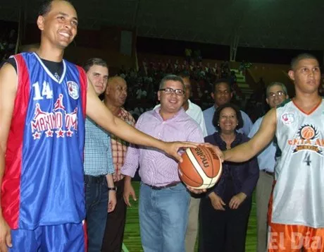 http://eldia.com.do/image/article/103/460×390/0/79290413-C1DA-49D8-B2FA-21B9C444B2D7.jpeg