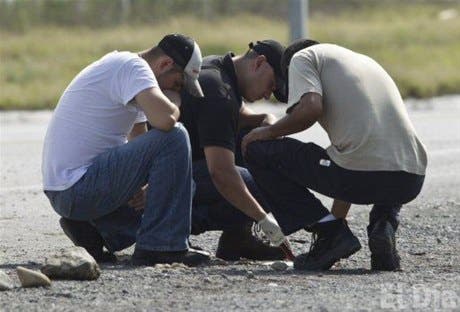 Encuentran decenas de cadáveres en autopista del norte de México