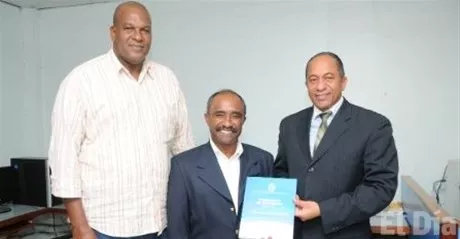 http://eldia.com.do/image/article/101/460×390/0/C942A383-4BFA-44DA-B32F-A3C3DCED2B56.jpeg