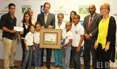 http://eldia.com.do/image/article/101/460×390/0/F8B69959-08FB-481A-8E5C-0BD6309560FE.jpeg