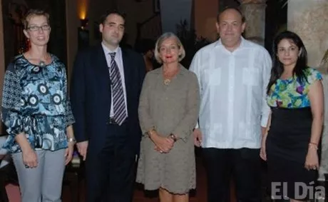 http://eldia.com.do/image/article/105/460×390/0/856ACE95-80DC-4B81-8F04-452B1DCA1006.jpeg