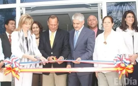 http://eldia.com.do/image/article/104/460×390/0/894554B8-0F9A-48F7-8C9C-48D6D47A5388.jpeg