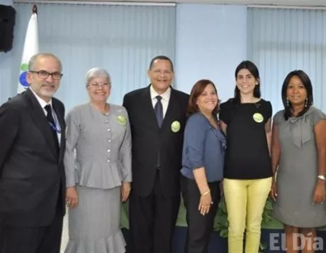 http://eldia.com.do/image/article/107/460×390/0/236CF7EE-141E-4E9E-9AB3-9BA6A2749000.jpeg