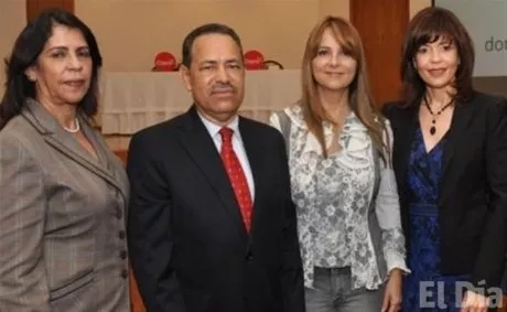 http://eldia.com.do/image/article/108/460×390/0/4E92D54C-FA7A-4DC7-BA06-3373C4B91FD7.jpeg