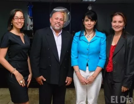 http://eldia.com.do/image/article/109/460×390/0/7FA5C719-94CD-4C87-A71F-5136092704AD.jpeg