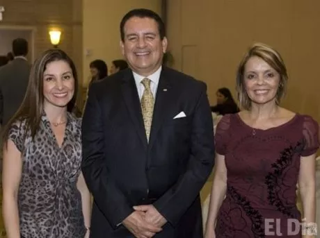http://eldia.com.do/image/article/111/460×390/0/1F74CE9E-44CA-4897-959D-754EAA5BBDD3.jpeg