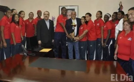 http://eldia.com.do/image/article/114/460×390/0/21FB5768-B65A-4A5C-8248-E0196D42C24E.jpeg