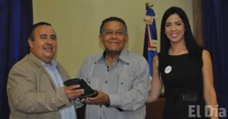 http://eldia.com.do/image/article/110/460×390/0/3DCD310C-B84C-4050-9380-F3E55E32F257.jpeg