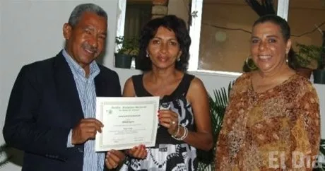 http://eldia.com.do/image/article/113/460×390/0/6D0FA5CA-2E12-403C-9506-D94BD993235A.jpeg