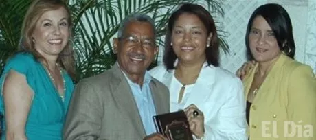 http://eldia.com.do/image/article/112/460×390/0/835D9993-4A77-4118-8AE9-385CDD03A943.jpeg