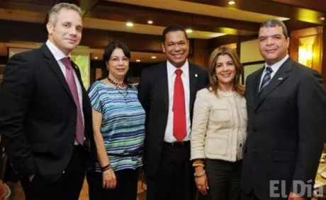 http://eldia.com.do/image/article/111/460×390/0/987B43D8-A6C1-49BA-A76D-51333CC838F4.jpeg