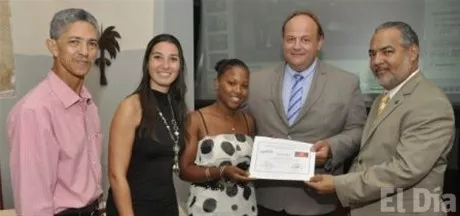 http://eldia.com.do/image/article/112/460×390/0/AE62722E-FE0F-4DF9-B1EC-7533772A4CDF.jpeg