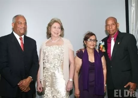 http://eldia.com.do/image/article/117/460×390/0/08095B31-914F-42C3-9E1C-ABA1DE64BBED.jpeg