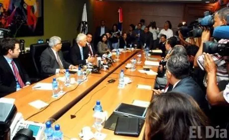 http://eldia.com.do/image/article/115/460×390/0/62BAC8C6-967B-4EA6-A41C-AC71E991A1B4.jpeg
