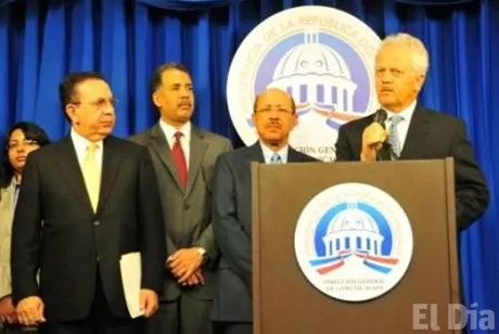 http://eldia.com.do/image/article/116/460×390/0/6507E333-C400-41A9-B4E1-02A48B79B02E.jpeg