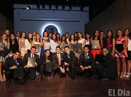 http://eldia.com.do/image/article/114/460×390/0/A7AC2612-898B-40BE-ABE1-0E79F87334D9.jpeg