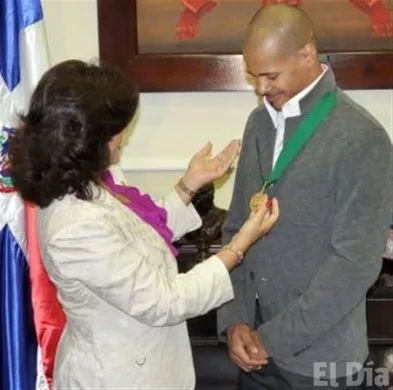 http://eldia.com.do/image/article/116/460×390/0/D1199790-7B2E-46DC-98A6-2C9019B2ED0F.jpeg