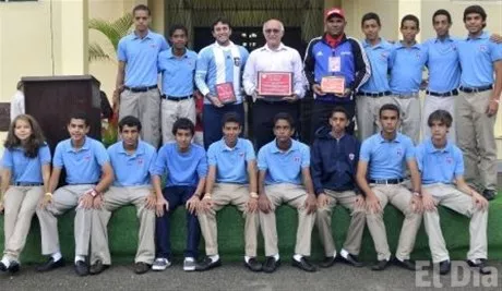 http://eldia.com.do/image/article/121/460×390/0/268EAB55-9CEE-4A59-A358-1389EC7681F0.jpeg