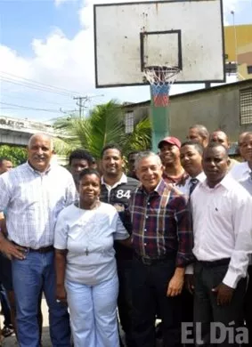 http://eldia.com.do/image/article/119/460×390/0/43D196B0-FFA9-411D-8437-BDF1C6EC4E85.jpeg