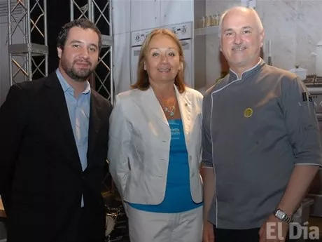 http://eldia.com.do/image/article/120/460×390/0/5AC058DB-AAAE-46B3-A6EF-E0E125502EC8.jpeg