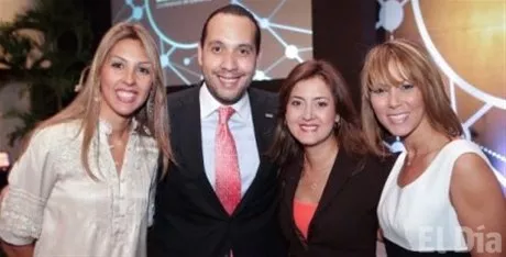 http://eldia.com.do/image/article/121/460×390/0/75103BA8-26C6-4B13-BA94-23F6F3ECB3AC.jpeg