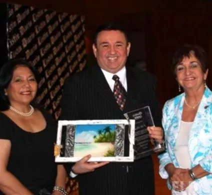 http://eldia.com.do/image/article/119/460×390/0/778B89C8-D042-4D71-96A1-B1B32453D453.jpeg