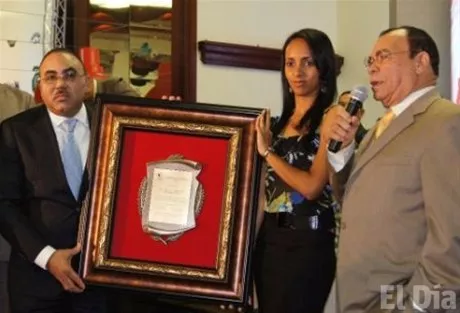 http://eldia.com.do/image/article/120/460×390/0/B9E27104-CA79-476D-B0B1-99F6867EBF43.jpeg