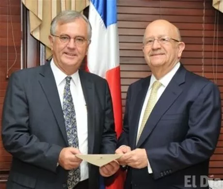 http://eldia.com.do/image/article/127/460×390/0/96D60D41-2026-41A5-BCB7-CC2CA88A54CE.jpeg