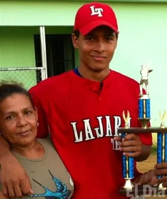 http://eldia.com.do/image/article/127/460×390/0/C22BF5F8-7117-4913-8524-78C7E130ED74.jpeg