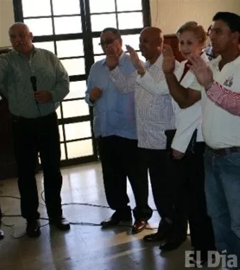 http://eldia.com.do/image/article/130/460×390/0/73A9FC01-E33E-4500-AAAF-E58E82339274.jpeg
