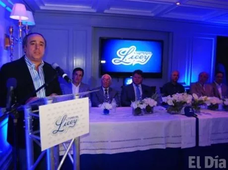 http://eldia.com.do/image/article/132/460×390/0/E77693D7-774C-4830-87D8-4830F7A0557A.jpeg