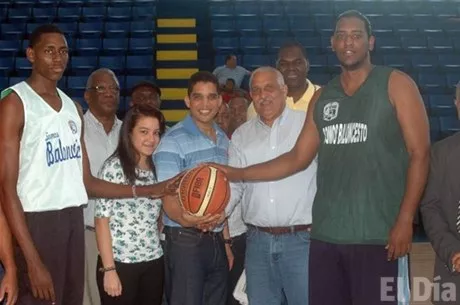 http://eldia.com.do/image/article/132/460×390/0/ECA74EAB-A6F1-4001-A6AC-2190819D5F36.jpeg