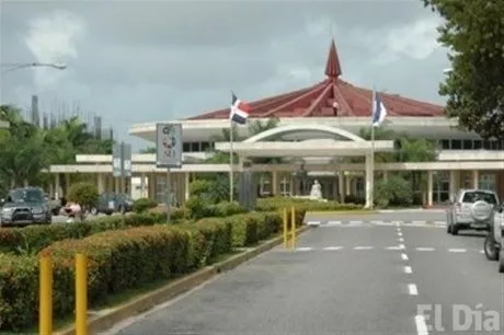 http://eldia.com.do/image/article/136/460×390/0/0735CB12-8651-45CB-8D4A-01EA702468D1.jpeg