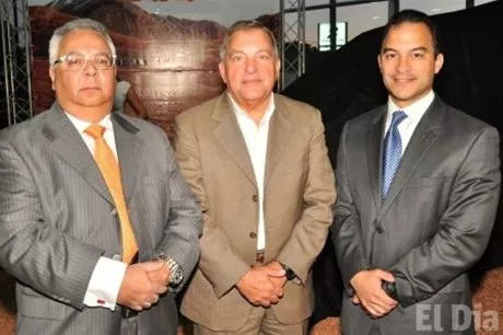 http://eldia.com.do/image/article/134/460×390/0/CB72BBA7-2B52-40A4-85D6-8A49666F9598.jpeg