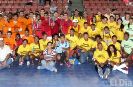 http://eldia.com.do/image/article/137/460×390/0/2B563F61-716C-46B1-8A31-25EB802AA0D3.jpeg