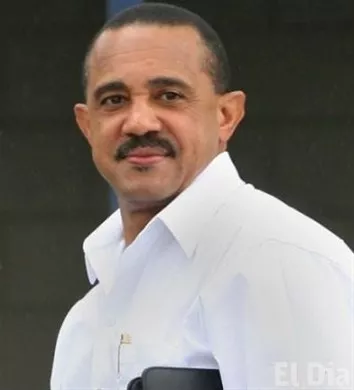 http://eldia.com.do/image/article/137/460×390/0/2D8BF709-86AD-4281-B049-EBB6DDB50C32.jpeg