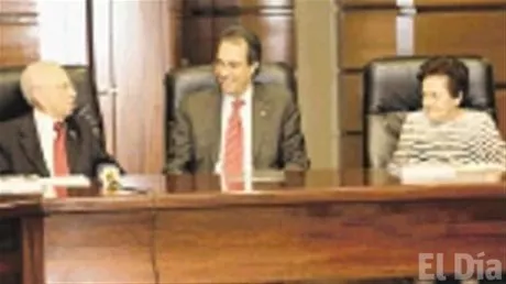 http://eldia.com.do/image/article/142/460×390/0/5D8C681D-CD99-45C2-869E-AF9EA1437A69.jpeg